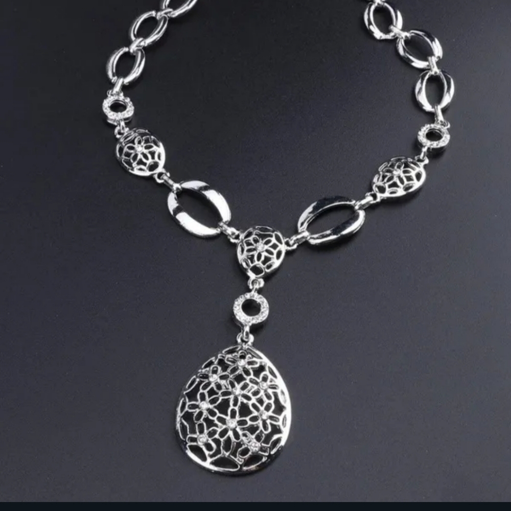 NWT Adorable Boho 4 Piece Silver Statement Jewelry Set! - Picture 5 of 13